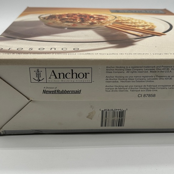 Anchor Hocking Presence Deep Chip n Dip Set Clear Glass USA 2 piece. NEW - Picture 2 of 5